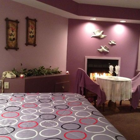 Inn Of The Dove - Romantic Luxury Suites With Jacuzzi & Fireplace At Harrisburg-Hershey-Philadelphia, Pa Δωμάτιο φωτογραφία