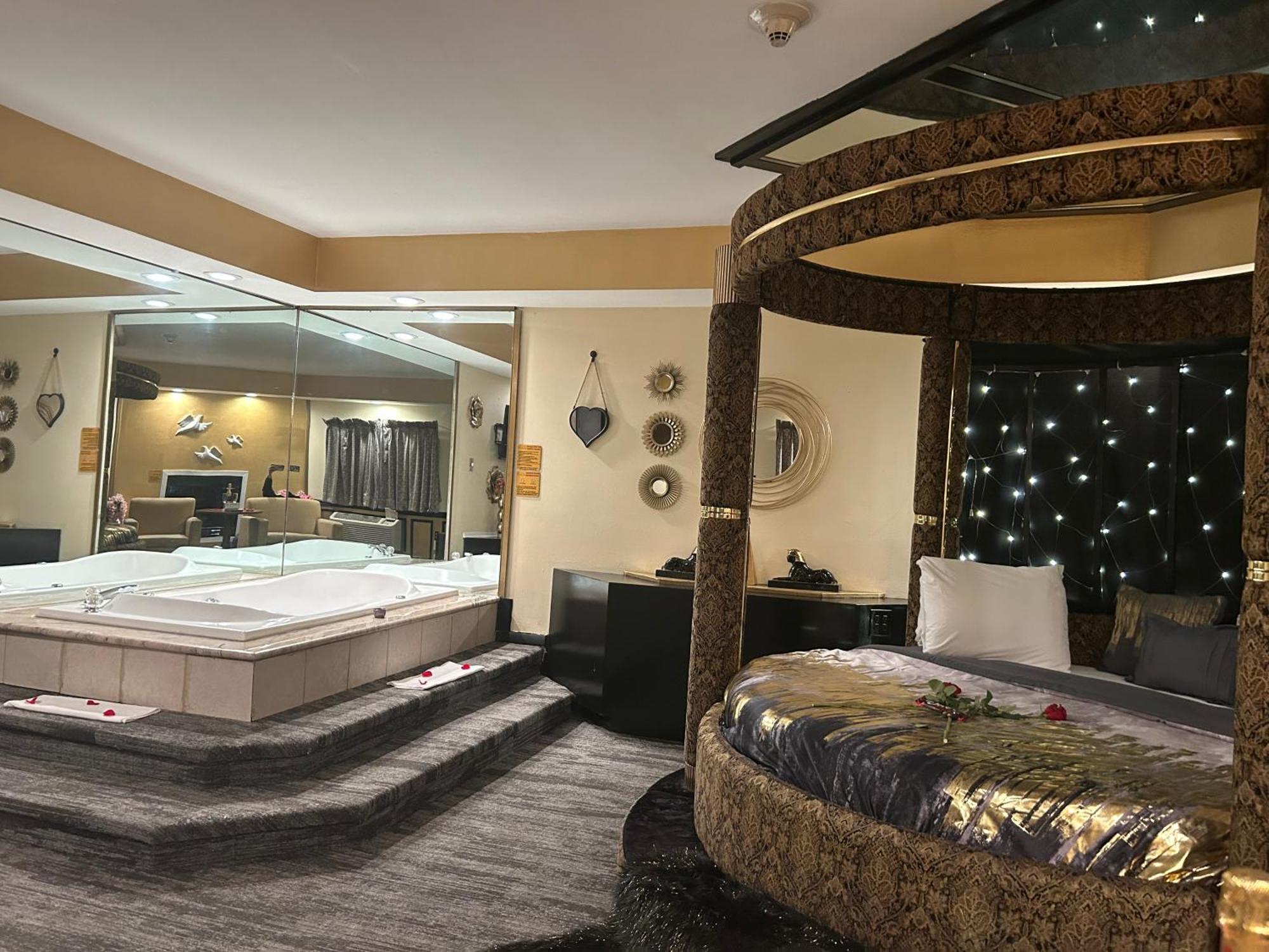 Inn Of The Dove - Romantic Luxury Suites With Jacuzzi & Fireplace At Harrisburg-Hershey-Philadelphia, Pa Εξωτερικό φωτογραφία